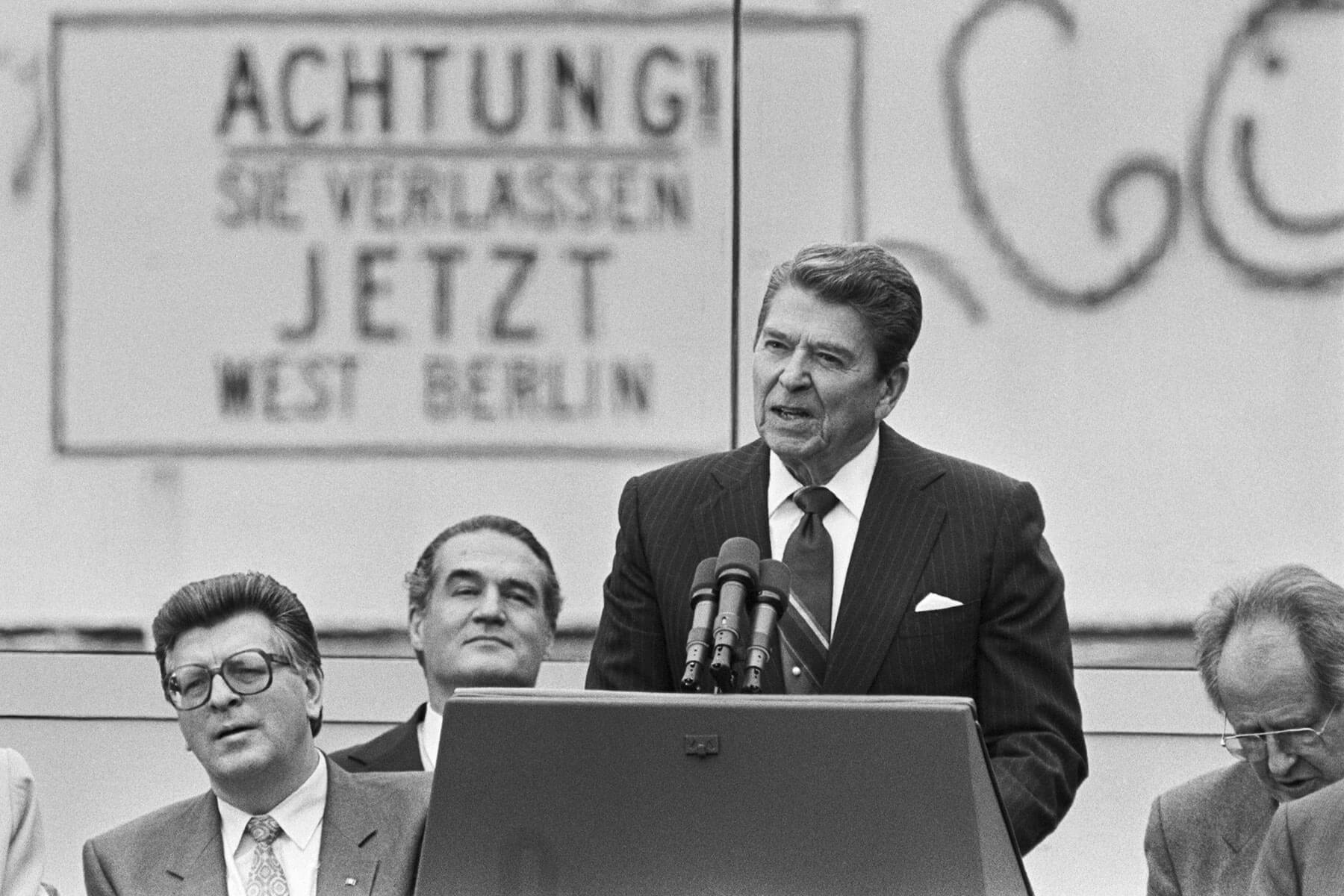 Ronald Reagan at Berlin Wall