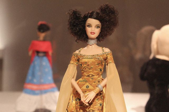 HISTORY FACTS * This toy took the world by storm in 1959 * 3_HF_Popular-20th-century-toys_barbie