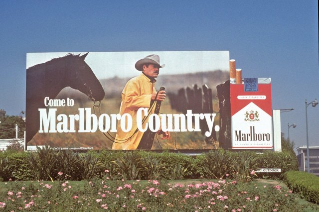HISTORY FACTS * The ad that changed advertising * 4_HF_golden-age-of-advertising_cigarettes