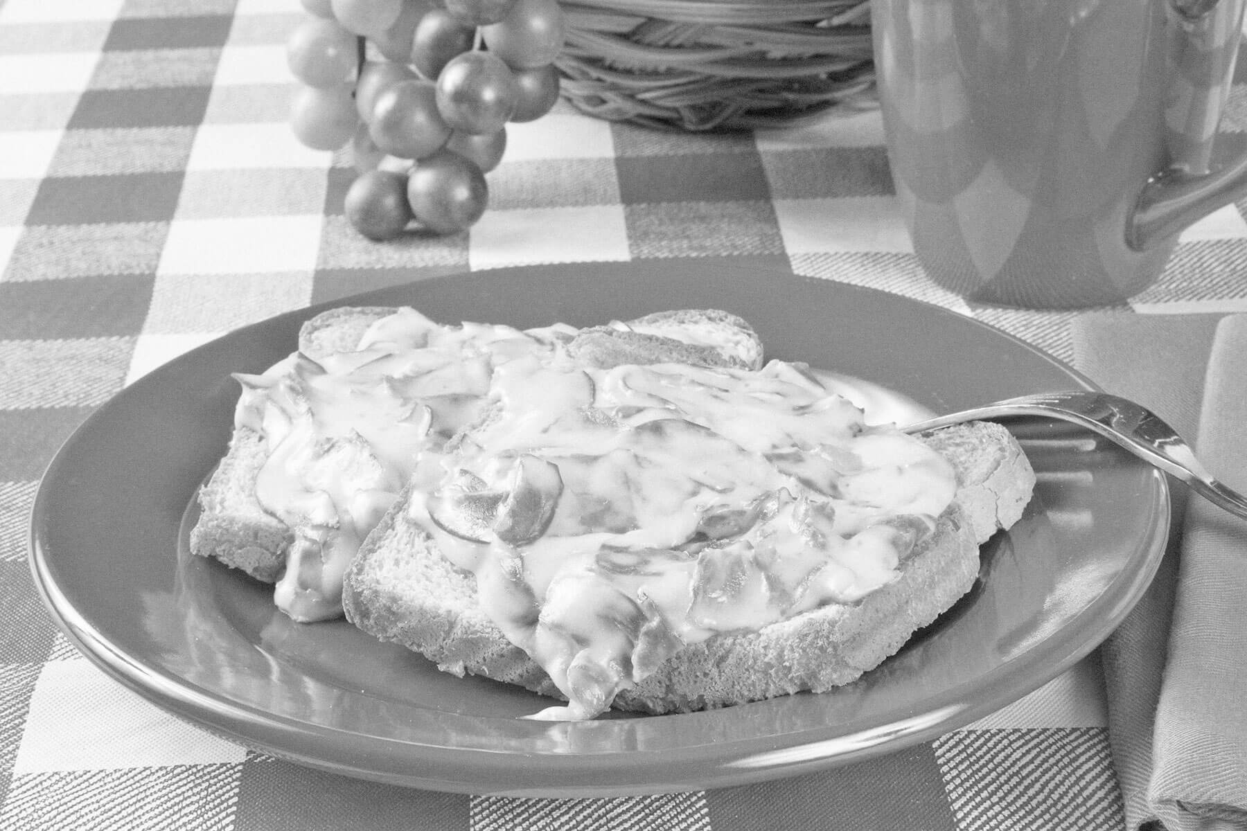 Cream chipped beef toast