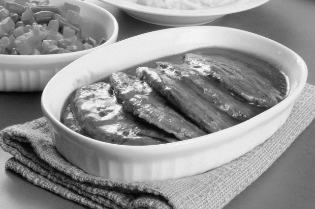 Salisbury steak dinner