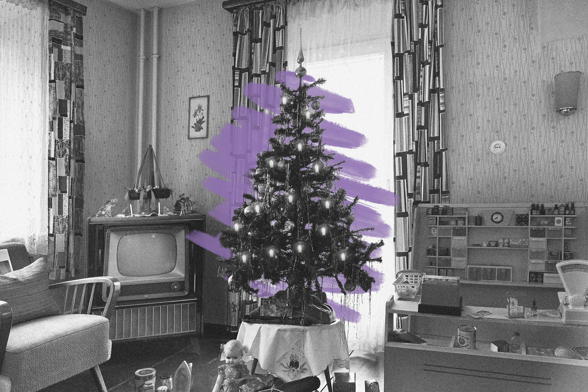 Christmas tree with electric lights, 1950s