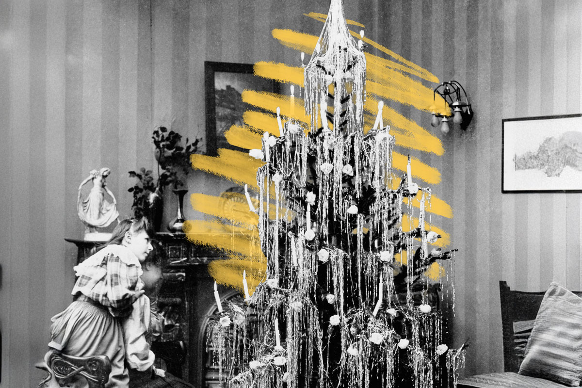 Christmas tree decorated with tinsel