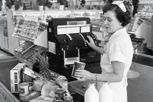 Grocery store cashier